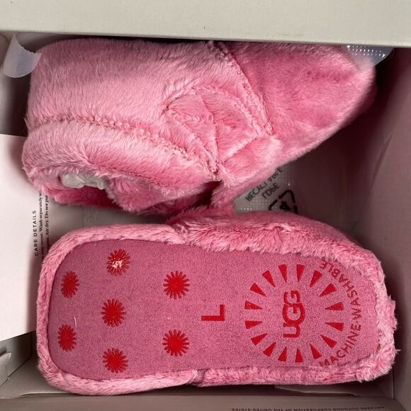 NIB UGG Bixbee Pink Baby Infant Booties - Size M - 12-18M - Picture 9 of 13